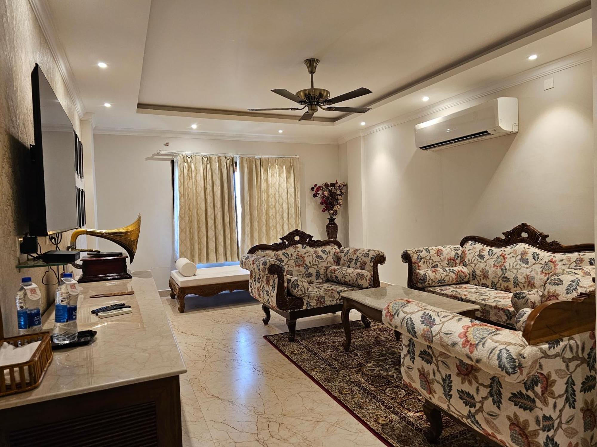 The Creek Boutique Resort & Spa Bolpur Eksteriør billede