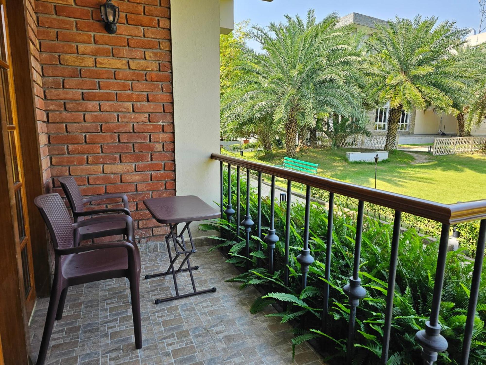 The Creek Boutique Resort & Spa Bolpur Eksteriør billede